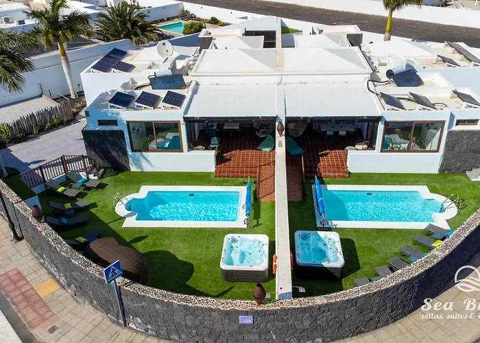 Sea Breeze Jarea By Escape Villa *