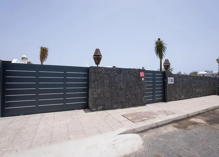 Sea Breeze Jarea By Escape * Playa Blanca (Lanzarote)