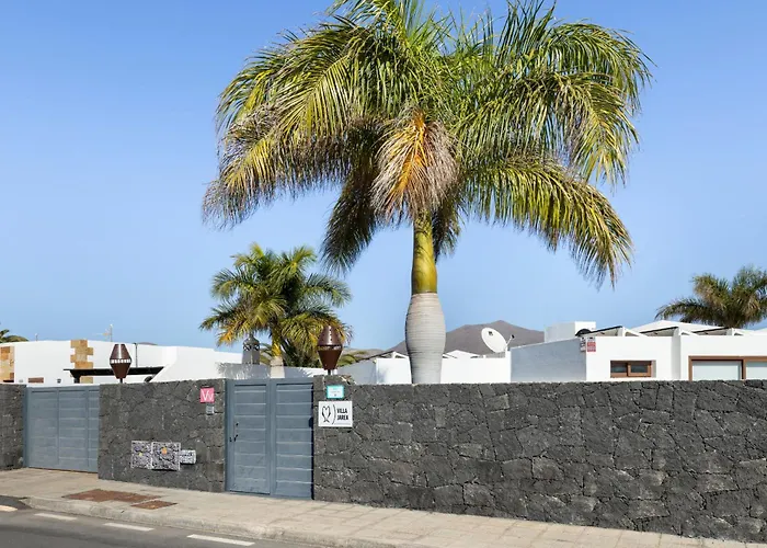 Sea Breeze Jarea By Escape Villa *