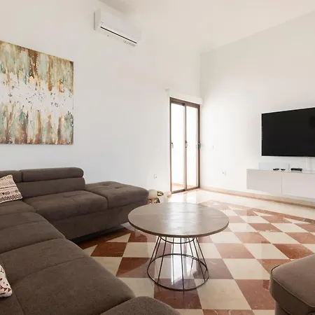 Sea Breeze Jarea By Escape بلايا بلانكا