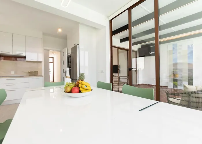 فيلة Sea Breeze Jarea By Escape بلايا بلانكا